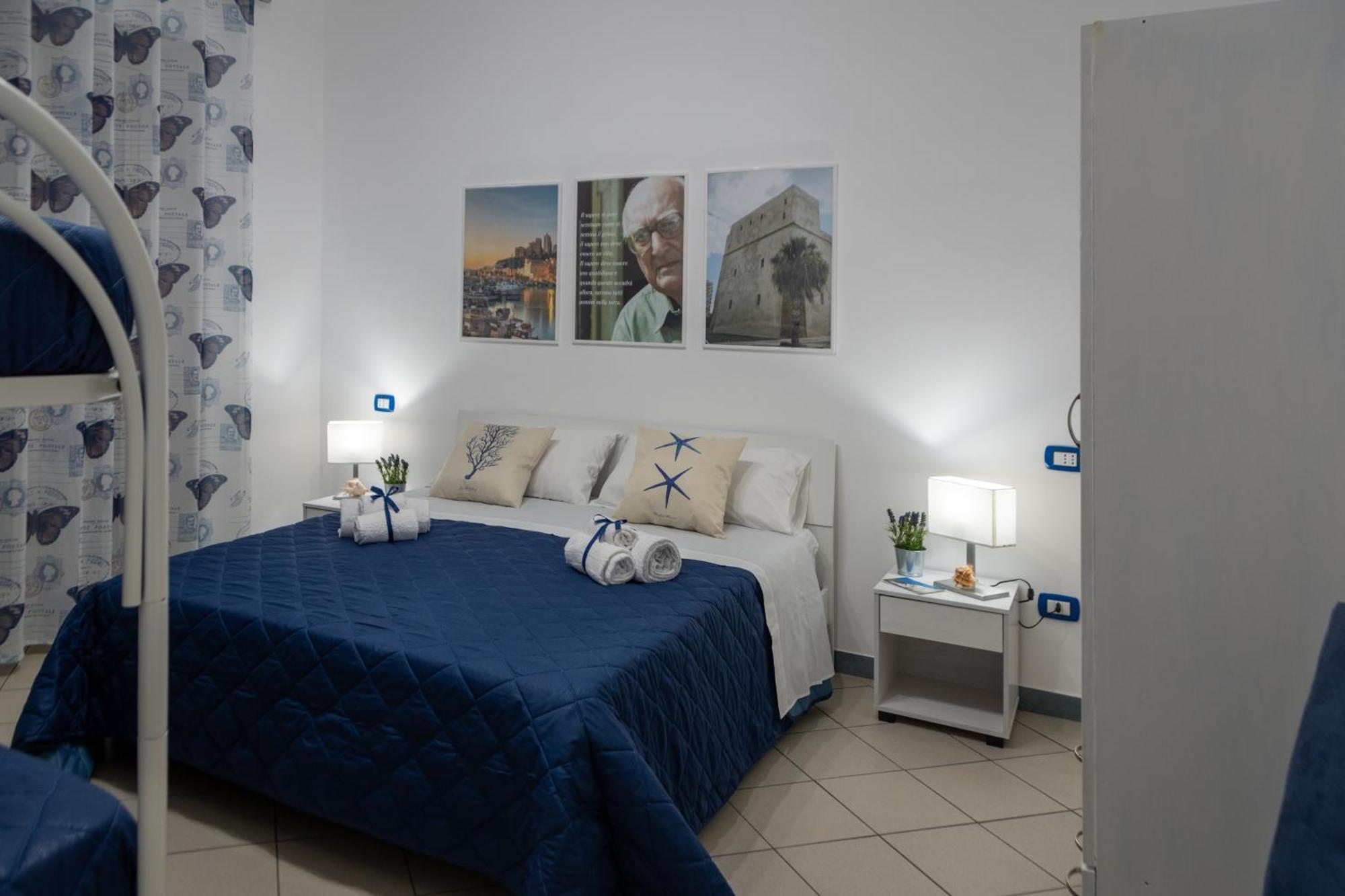 Casa Vacanze La Casetta Di Zinu' Porto Empedocle Bagian luar foto