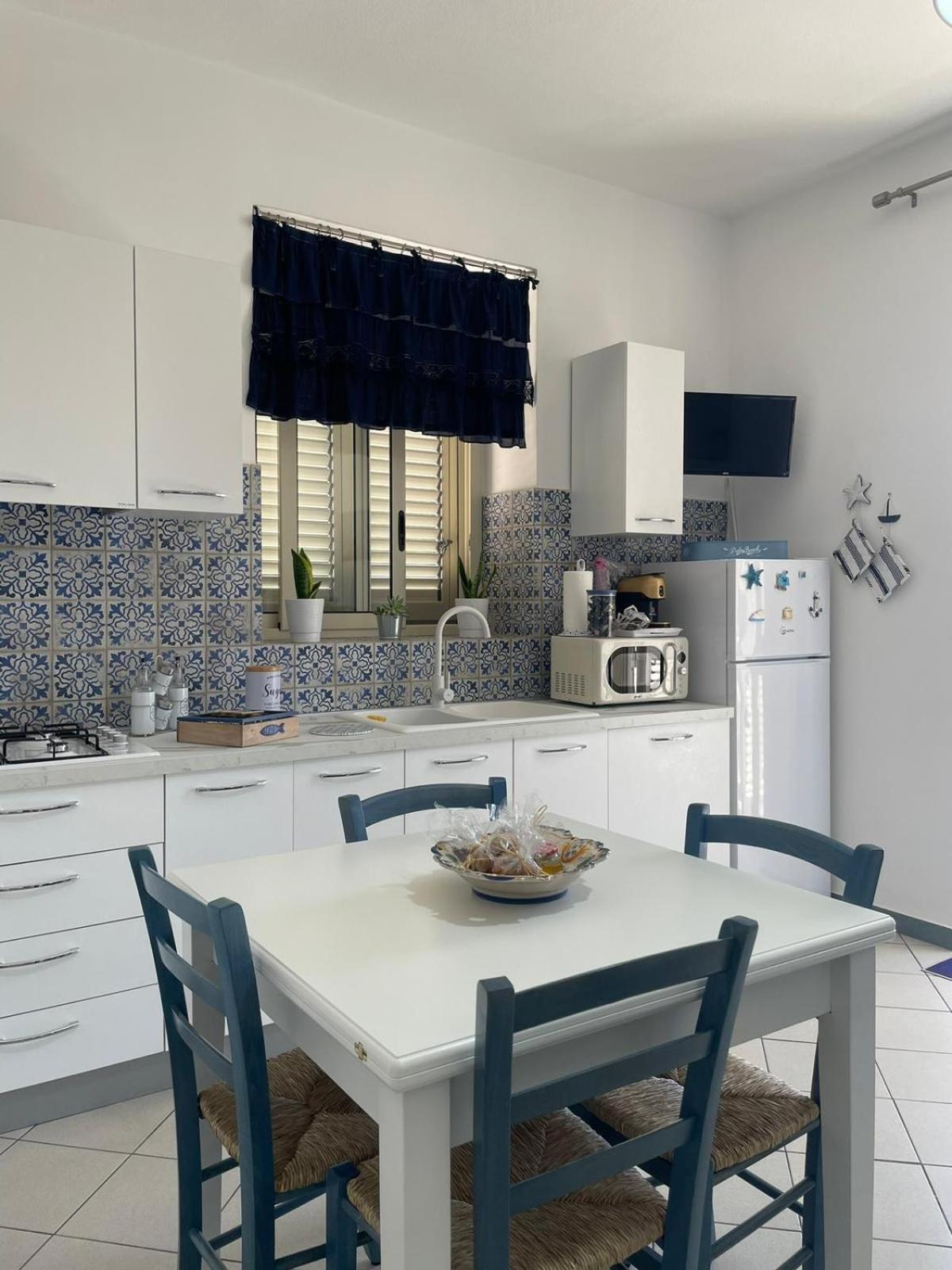 Casa Vacanze La Casetta Di Zinu' Porto Empedocle Bagian luar foto